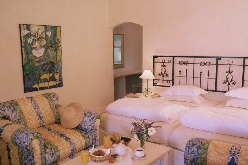 Auberge Burgundy (1)